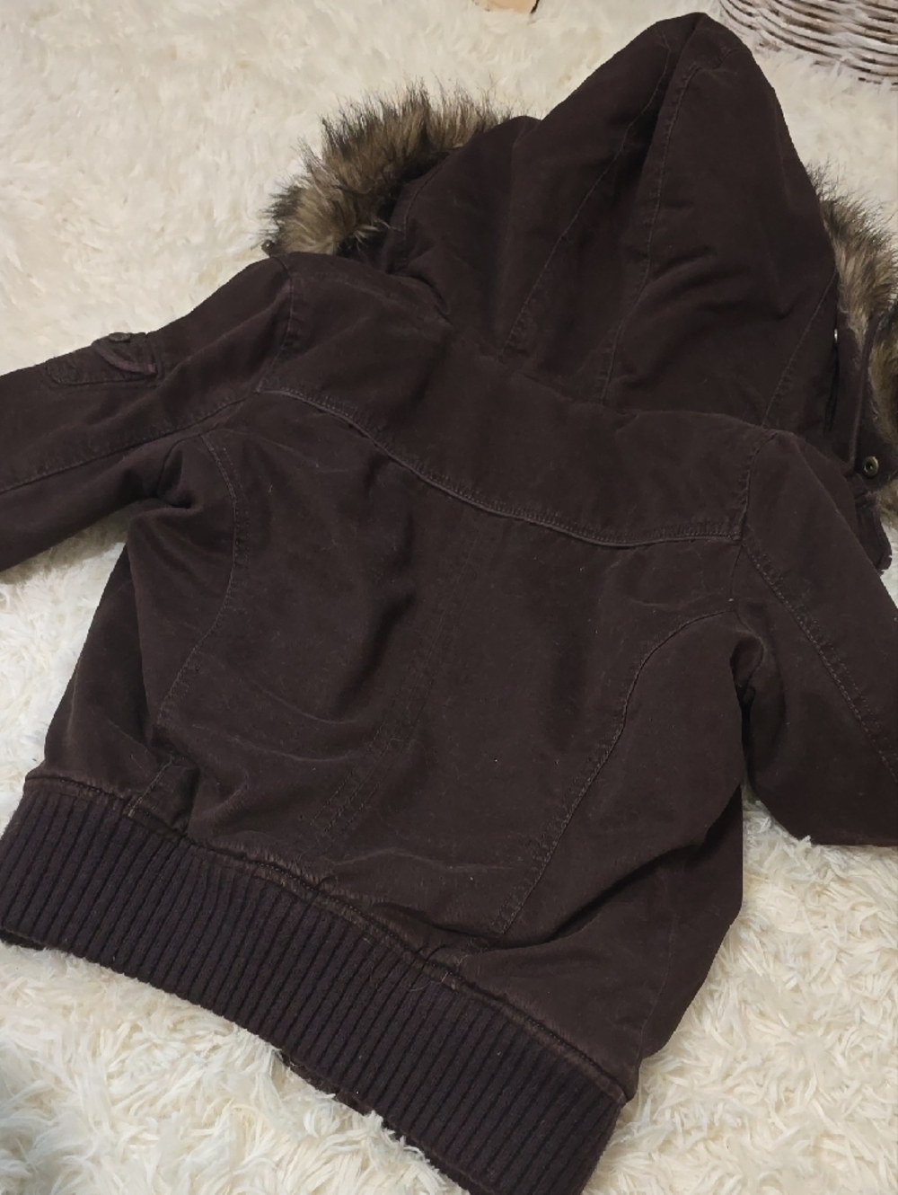A&F Vintage Brown Faux Fur Jacket - Picture 5 of 5